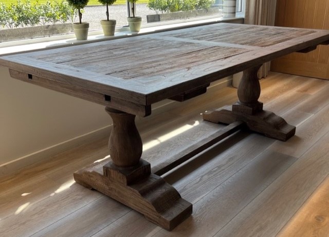 Harris Extending Dining Table 